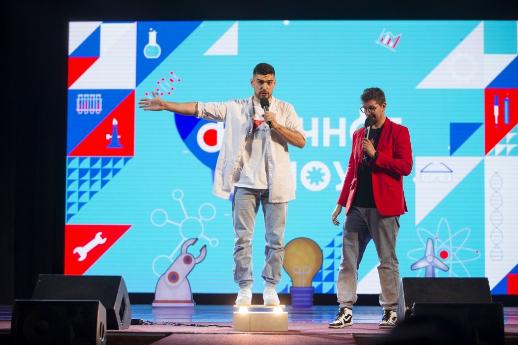 SSN_7967.jpg SSN_7967.jpg