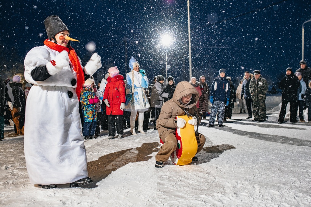 FAS_7310.jpg FAS_7310.jpg