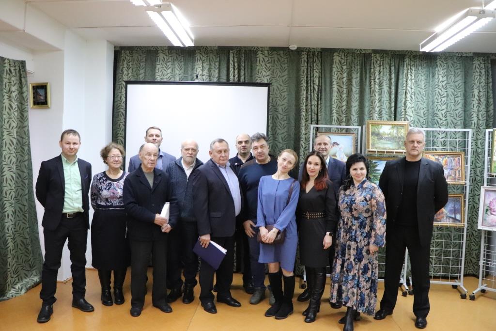rukovodstvo-sotrudniki-i-gosti-vechera-Gornyazkii-rassvety.JPG
